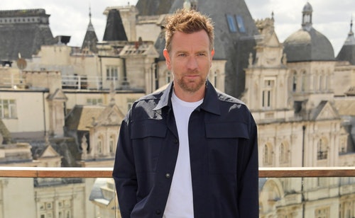 Ewan MacGregor wears A workwear-inspired suit and It Looks Great